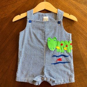 ZU by Petit Ami Alligator Shortalls / Romper, 3 M